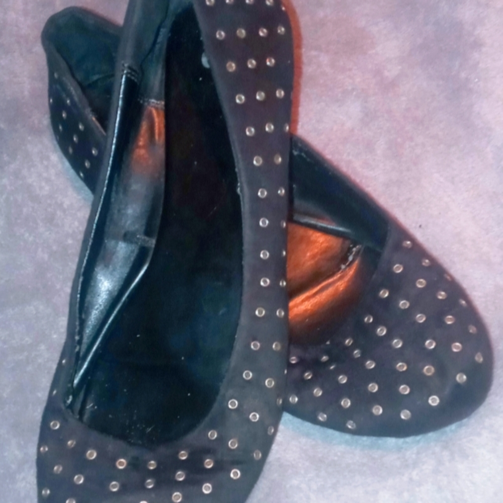 SO flats size 9